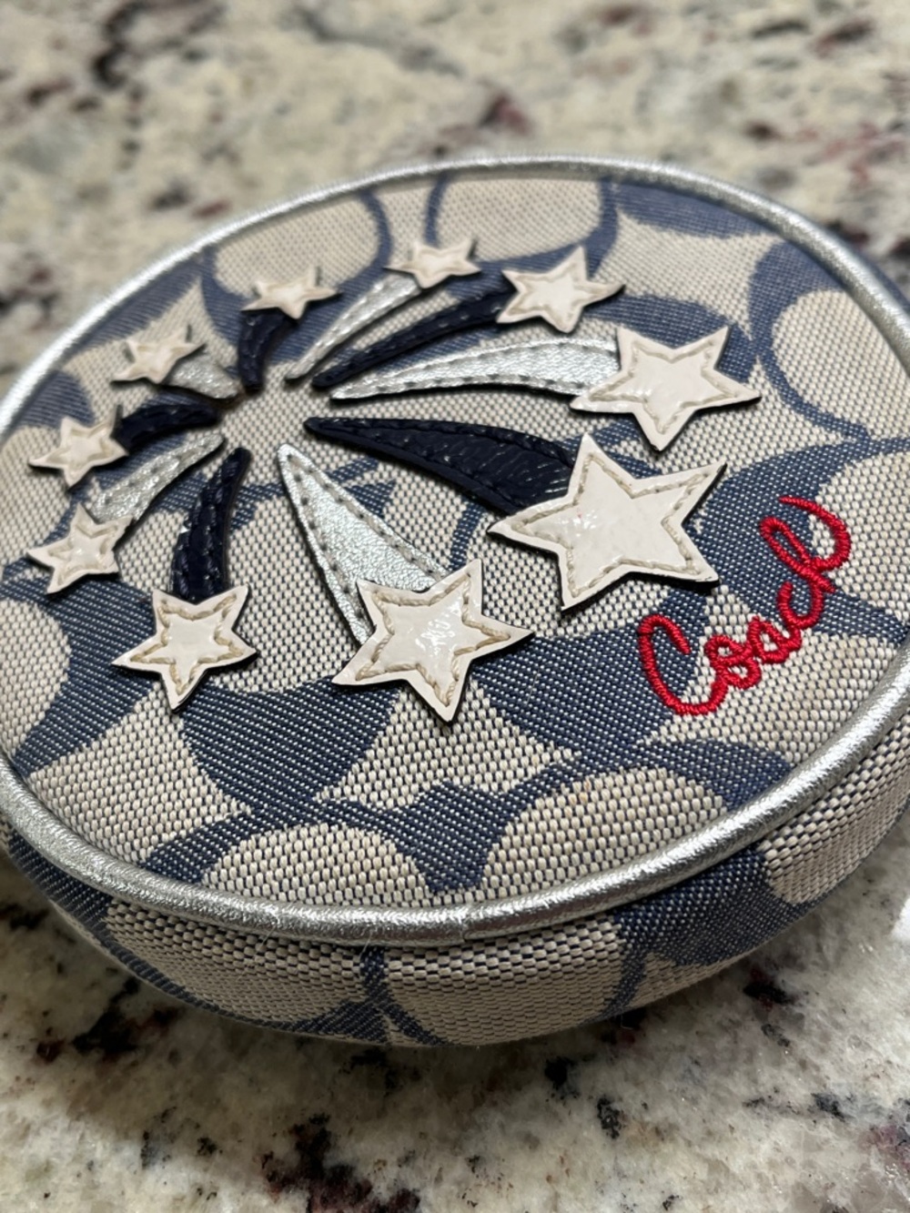 Coach Signature Fireworks Coin Purse EUC - Picture 4 of 10